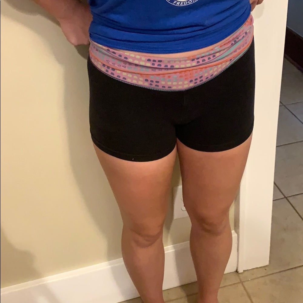 Aerie Yoga short